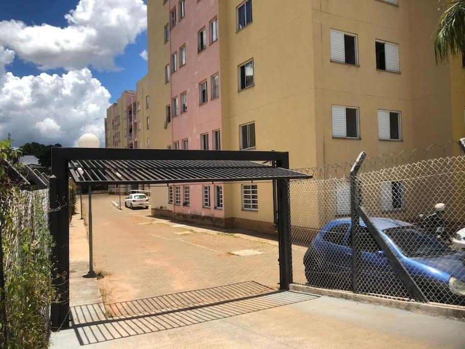 Apartamento Climatizado Marília Eksteriør bilde
